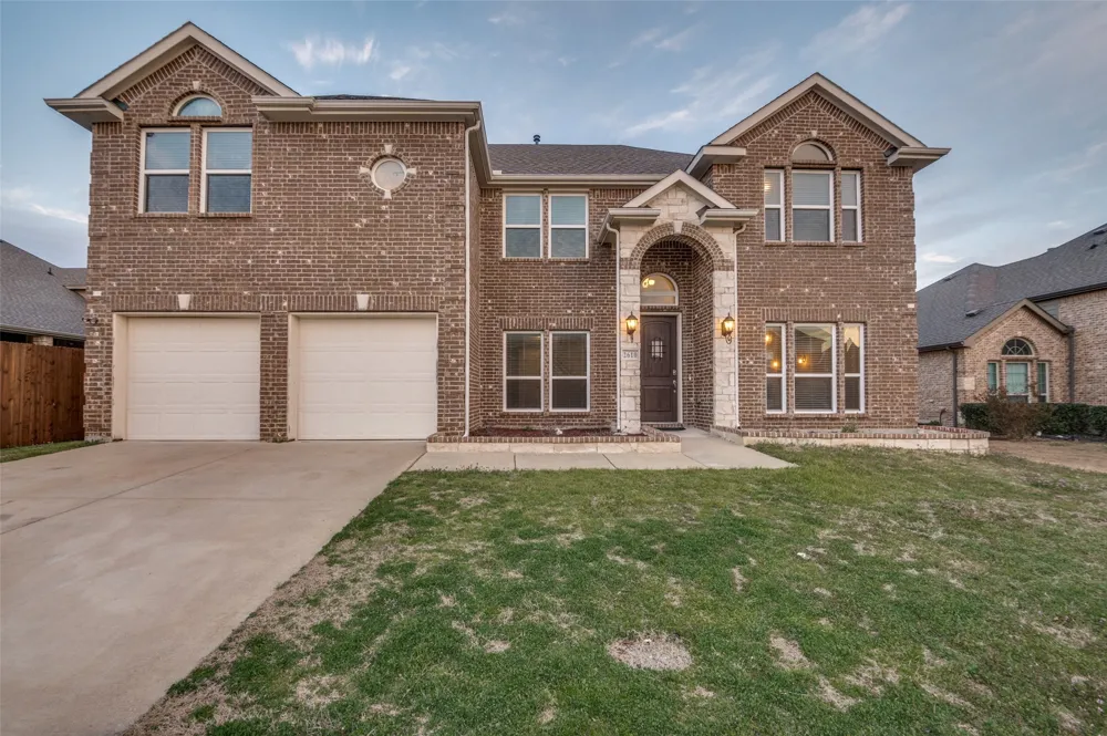 2610 S Anson Road Glenn Heights, TX 75154