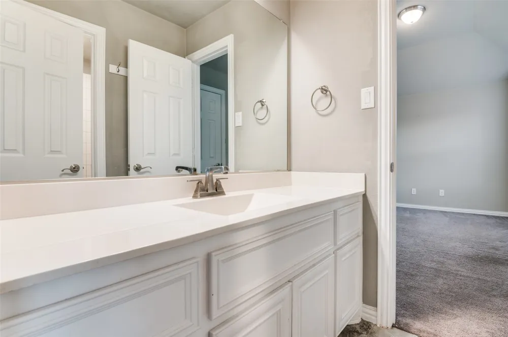 2610 S Anson Road Glenn Heights, TX 75154