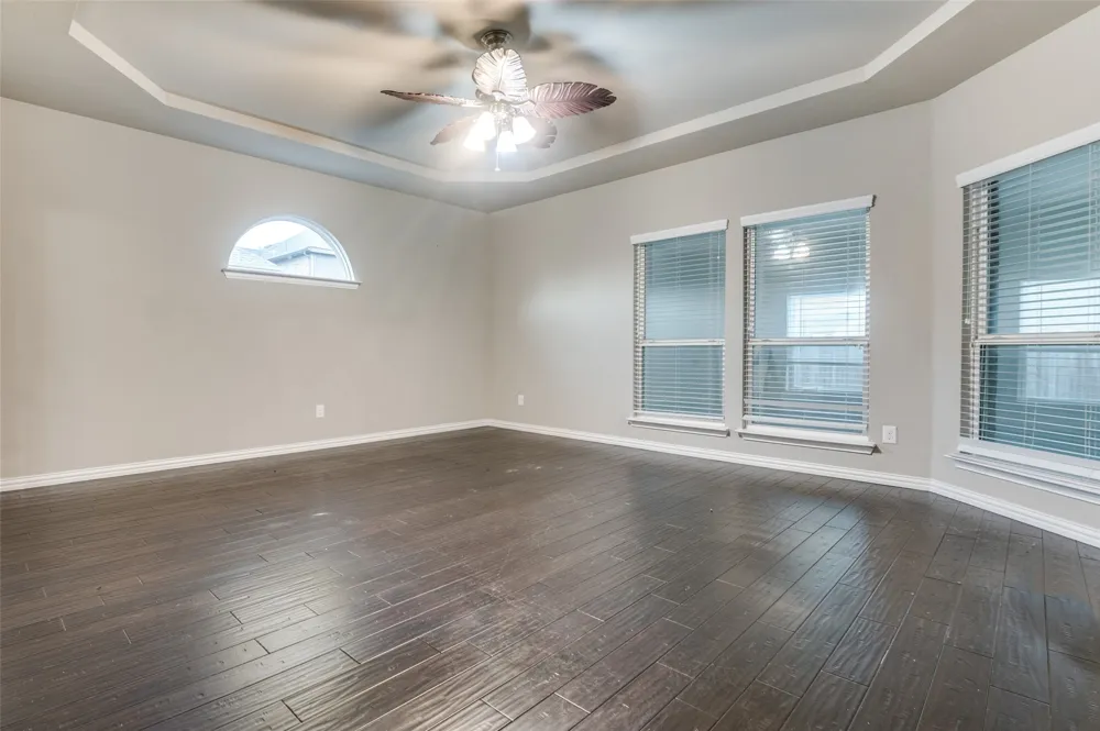2610 S Anson Road Glenn Heights, TX 75154