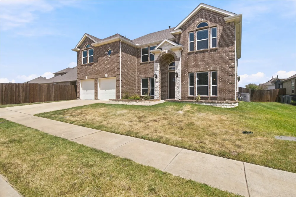 2610 S Anson Road Glenn Heights, TX 75154