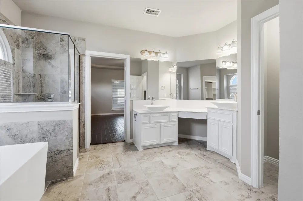 2610 S Anson Road Glenn Heights, TX 75154