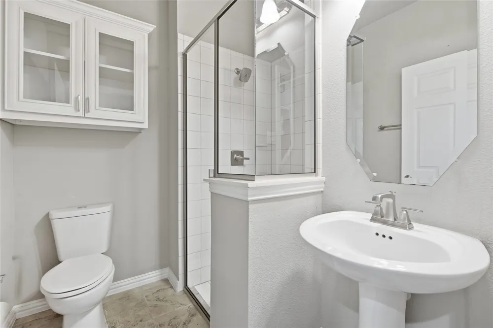 2610 S Anson Road Glenn Heights, TX 75154