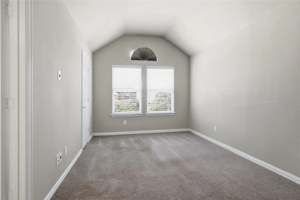 2610 S Anson Road Glenn Heights, TX 75154