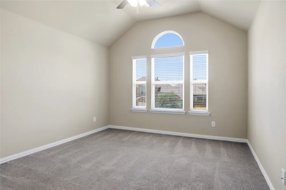 2610 S Anson Road Glenn Heights, TX 75154