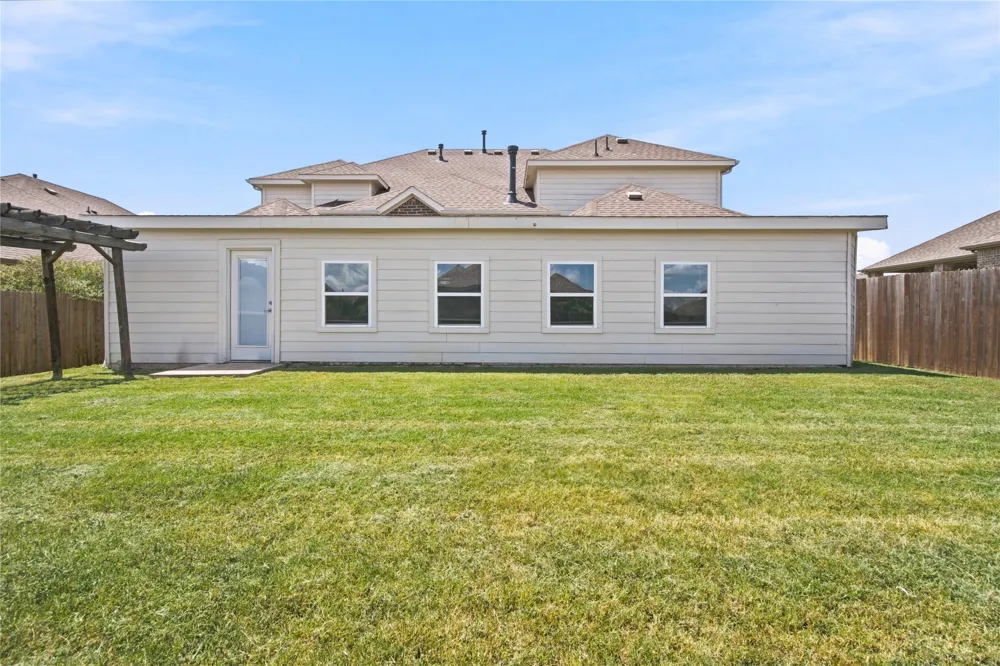2610 S Anson Road Glenn Heights, TX 75154