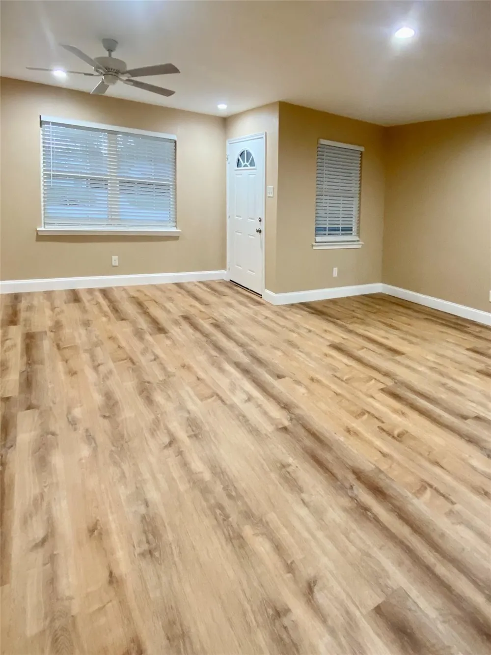 12156 Dandridge Drive Dallas, TX 75243