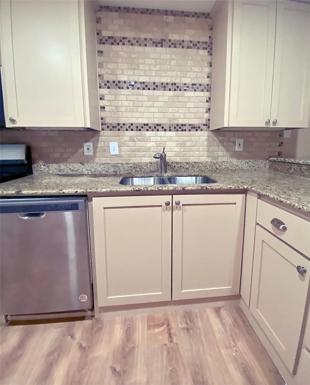12156 Dandridge Drive Dallas, TX 75243