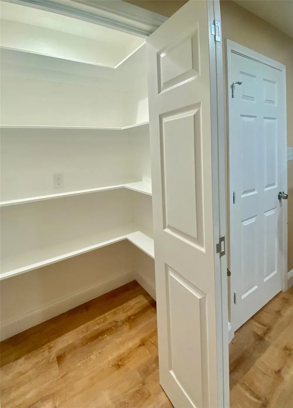 12156 Dandridge Drive Dallas, TX 75243