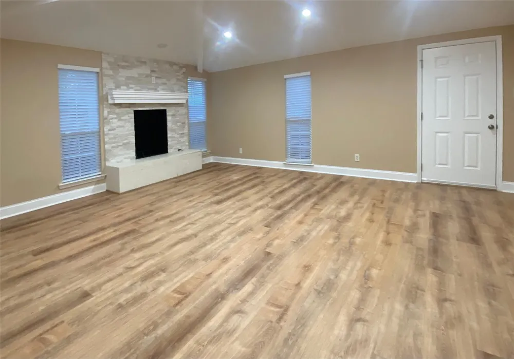 12156 Dandridge Drive Dallas, TX 75243