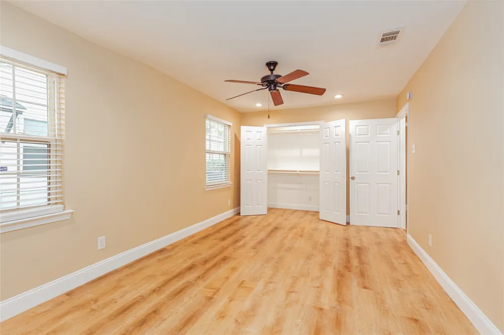 12156 Dandridge Drive Dallas, TX 75243