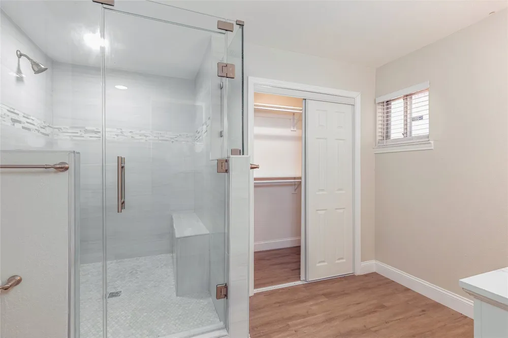 12156 Dandridge Drive Dallas, TX 75243