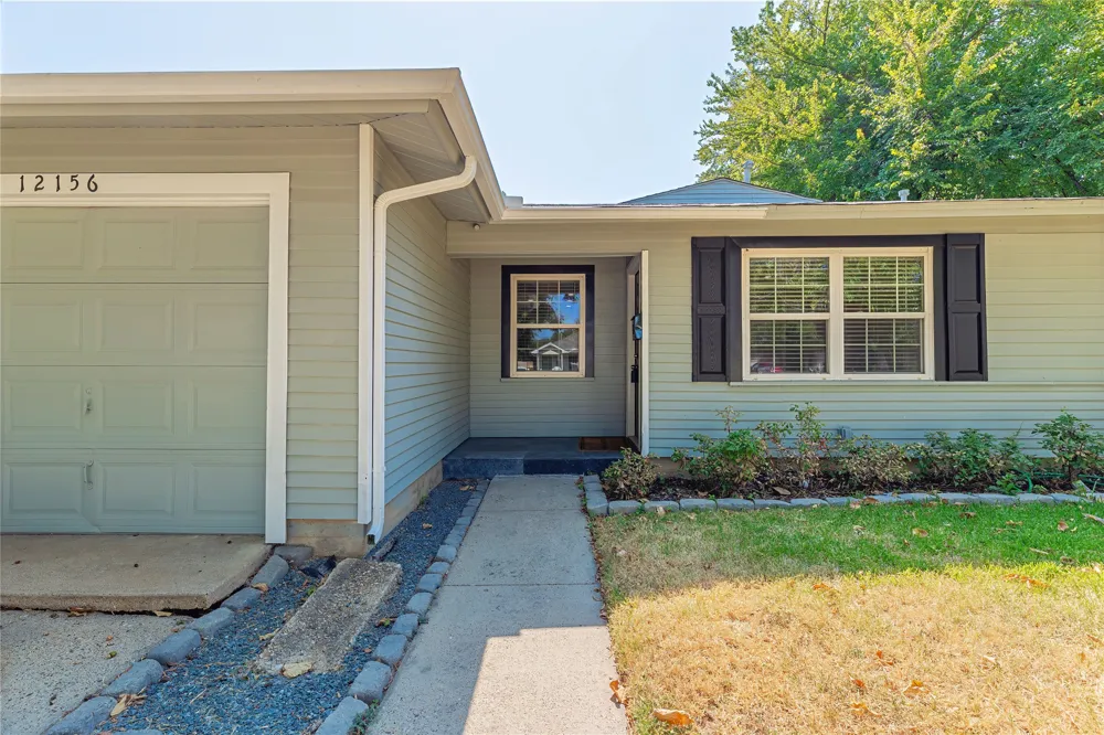 12156 Dandridge Drive Dallas, TX 75243