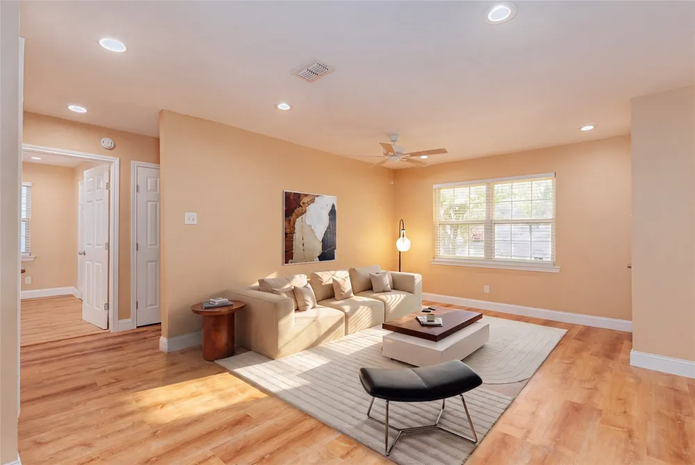 12156 Dandridge Drive Dallas, TX 75243