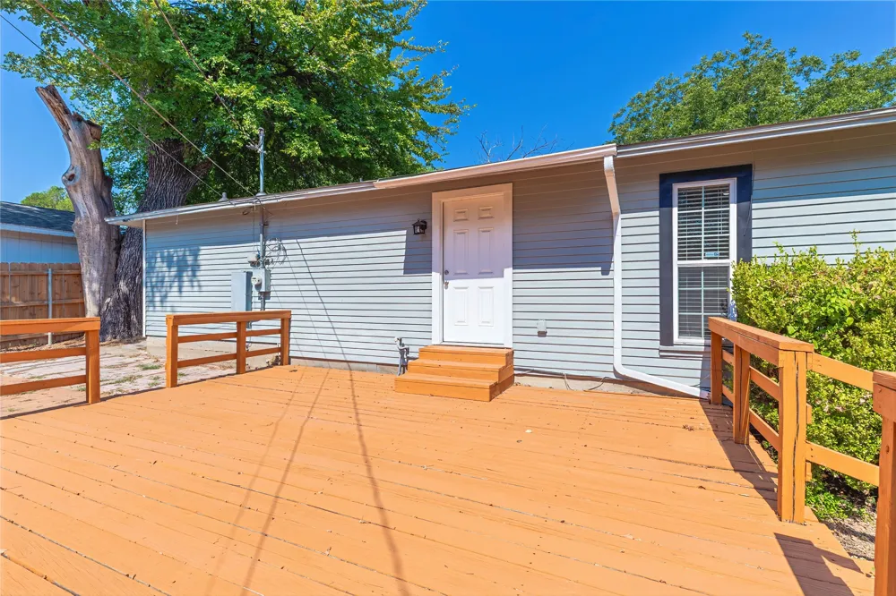 12156 Dandridge Drive Dallas, TX 75243