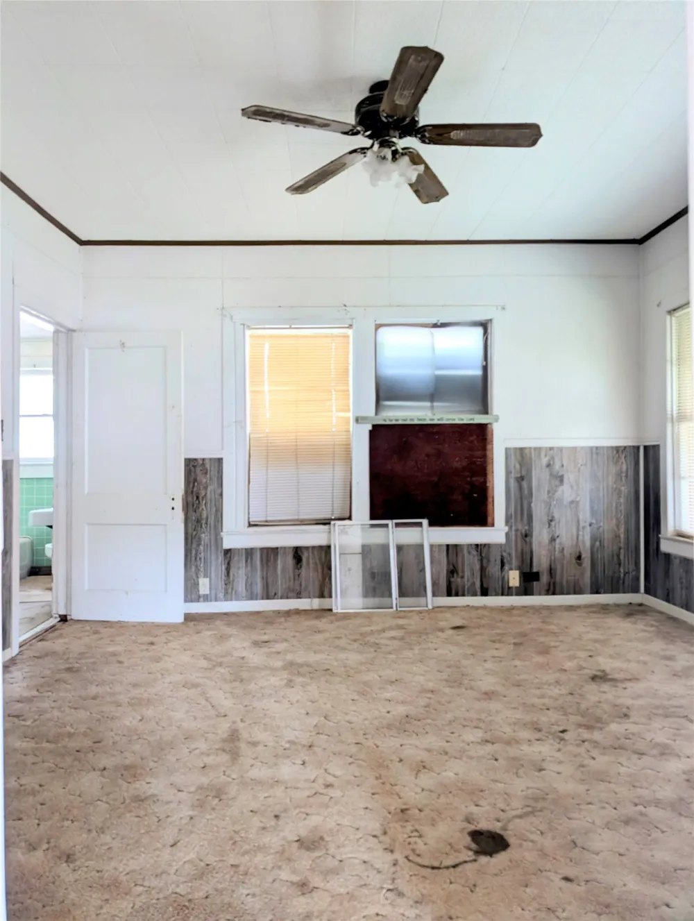 1000 Morris Street Gainesville, TX 76240