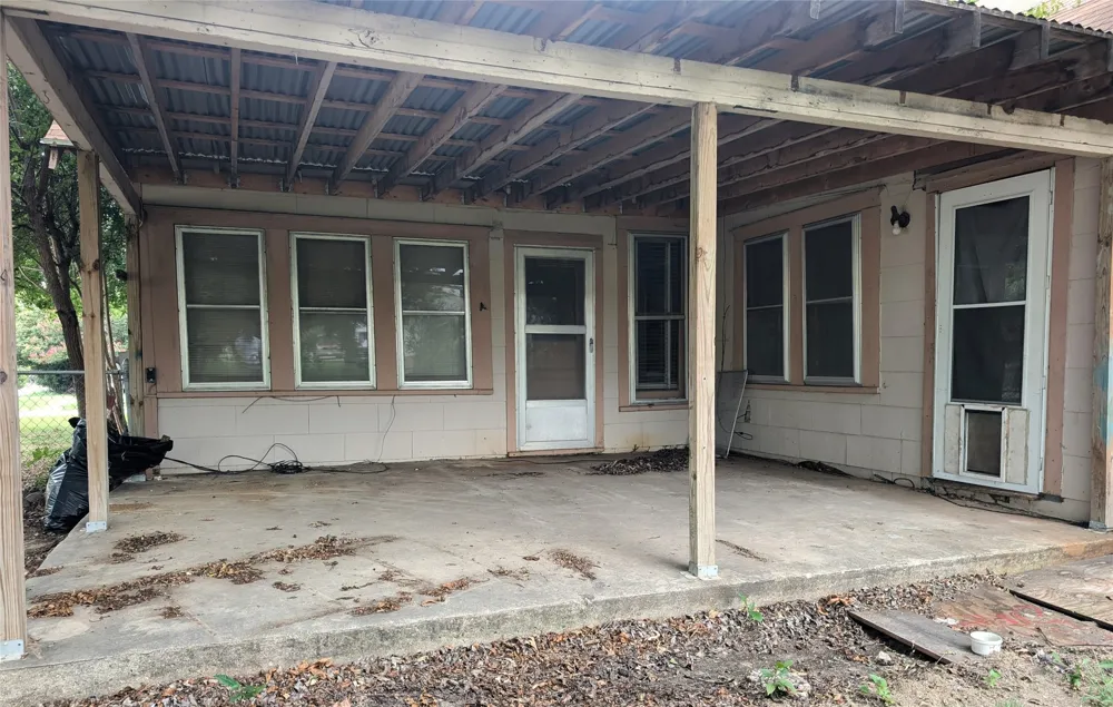 1000 Morris Street Gainesville, TX 76240