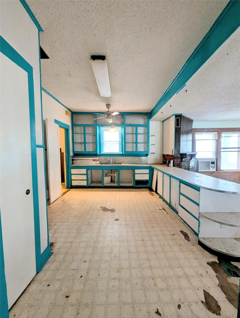 1000 Morris Street Gainesville, TX 76240