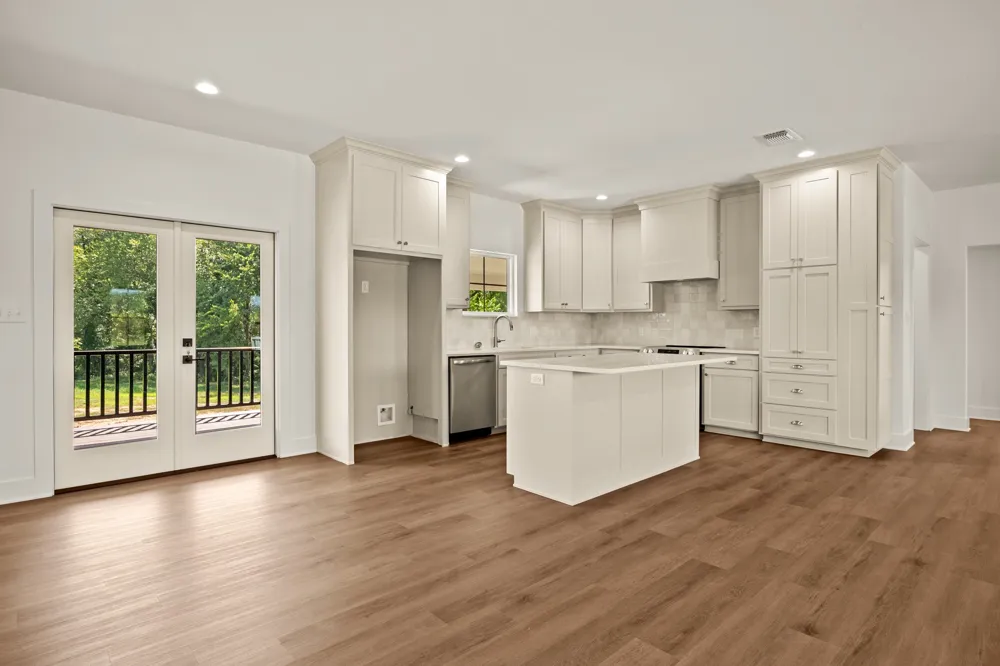 562 County Road 4230 Pittsburg, TX 75686