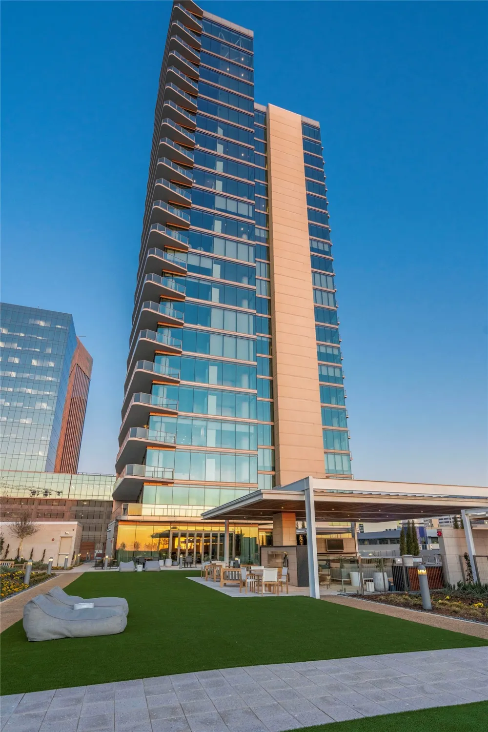 7901 Windrose Avenue #603 Plano, TX 75024