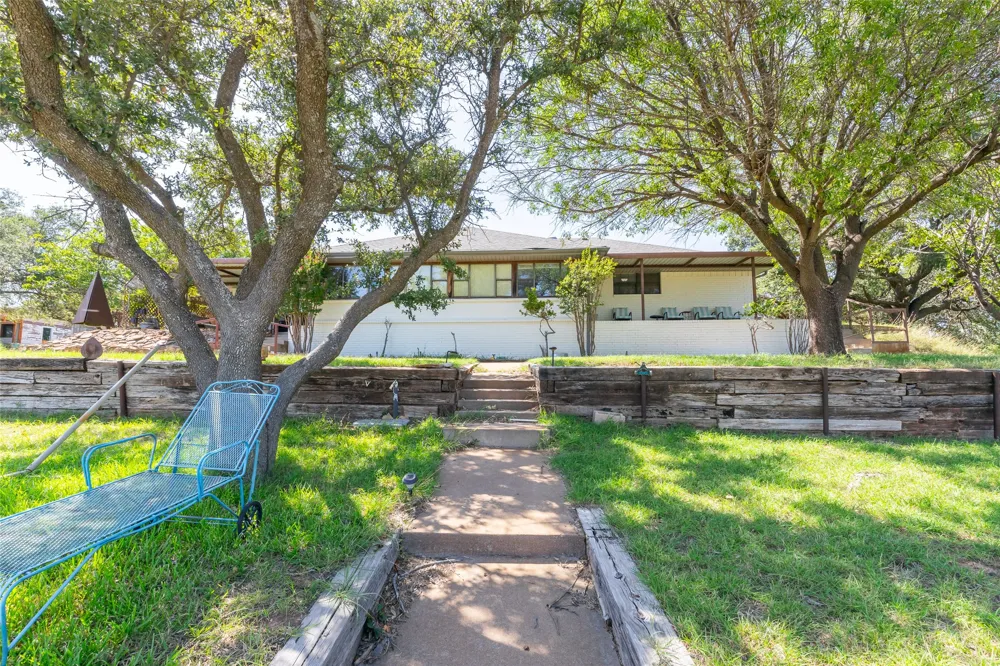 659 Rocky Point Road Blackwell, TX 79506
