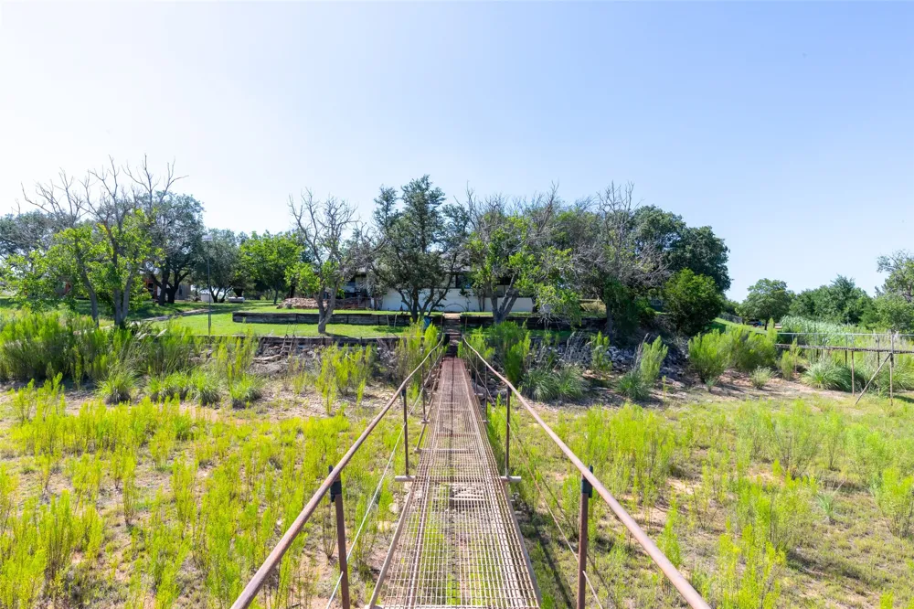 659 Rocky Point Road Blackwell, TX 79506