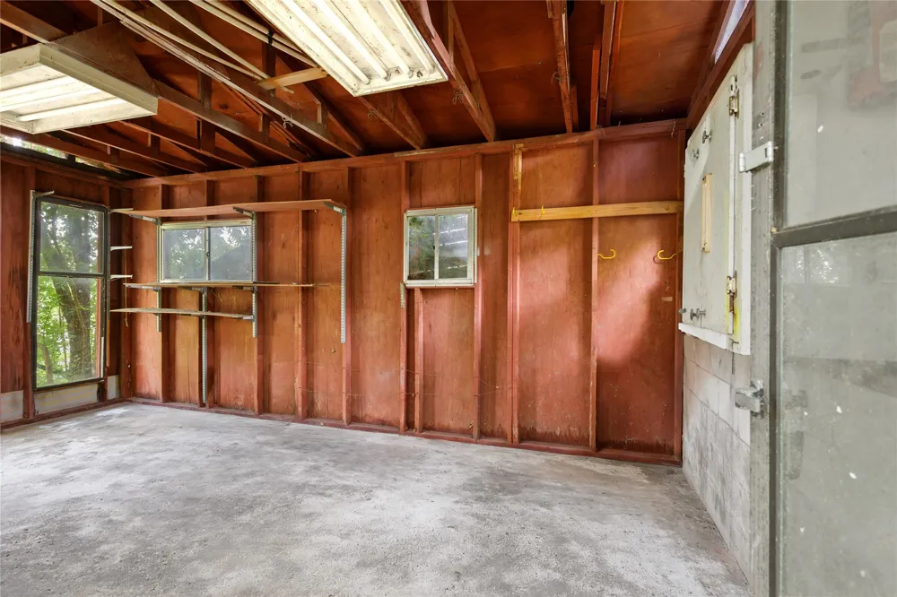 1017 Wedgewood Drive Woodway, TX 76712