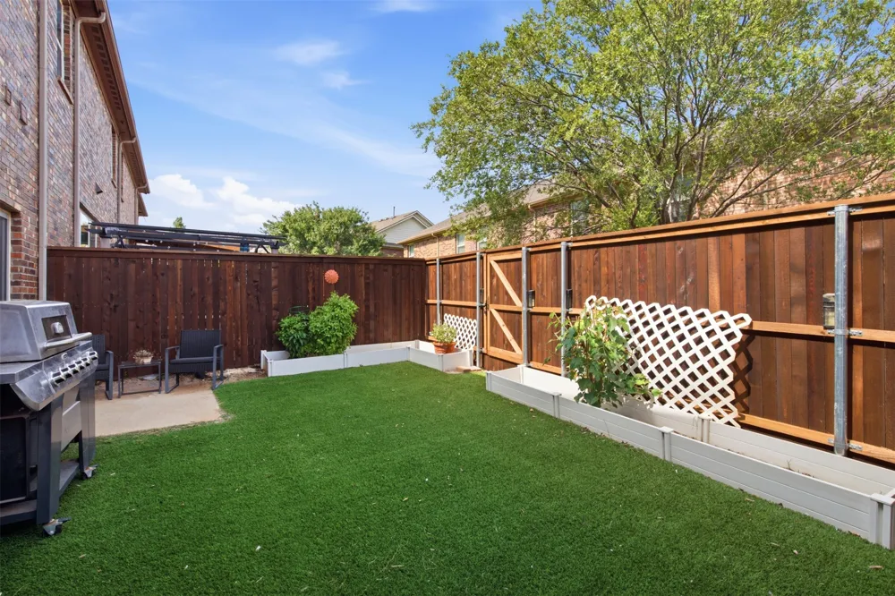 2649 Jackson Drive Lewisville, TX 75067