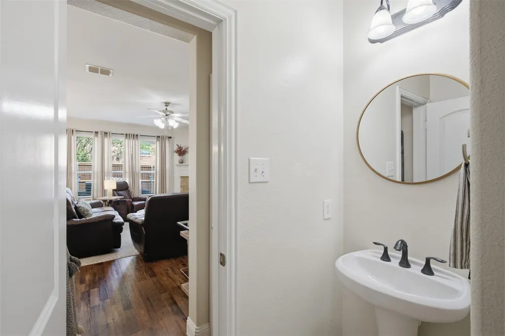 2649 Jackson Drive Lewisville, TX 75067
