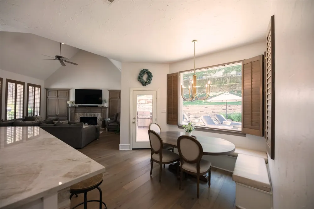 805 Lake Breeze Drive Highland Village, TX 75077
