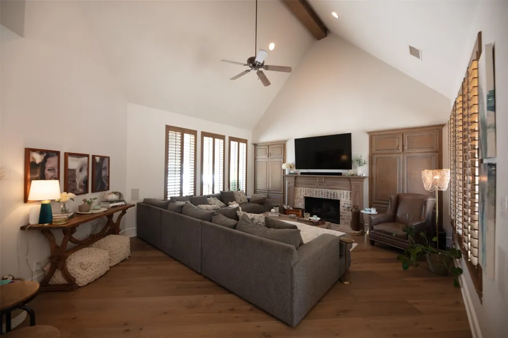 805 Lake Breeze Drive Highland Village, TX 75077