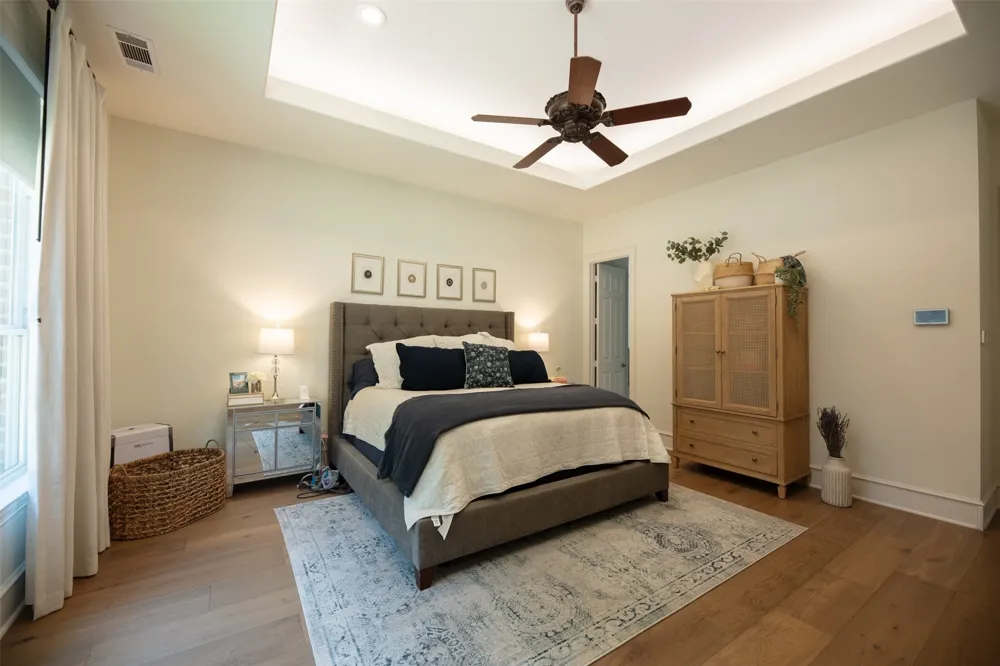 805 Lake Breeze Drive Highland Village, TX 75077