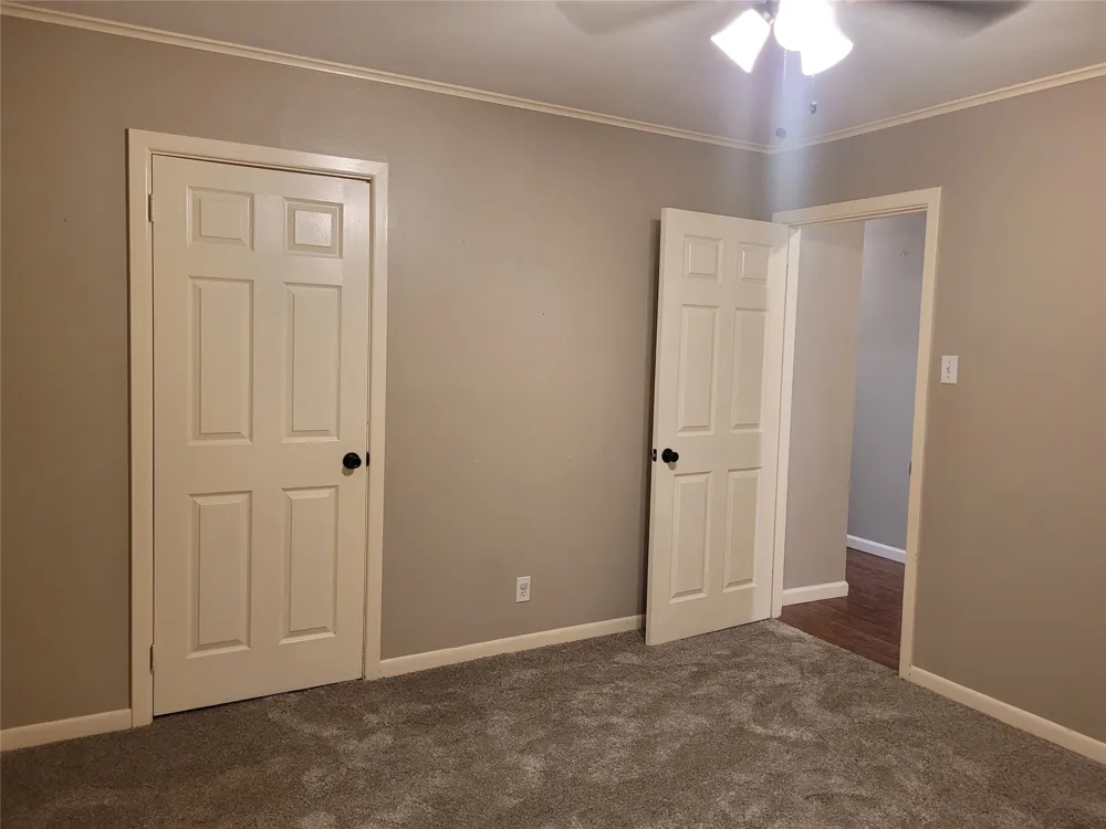 2840 HUBBARD Paris, TX 75460