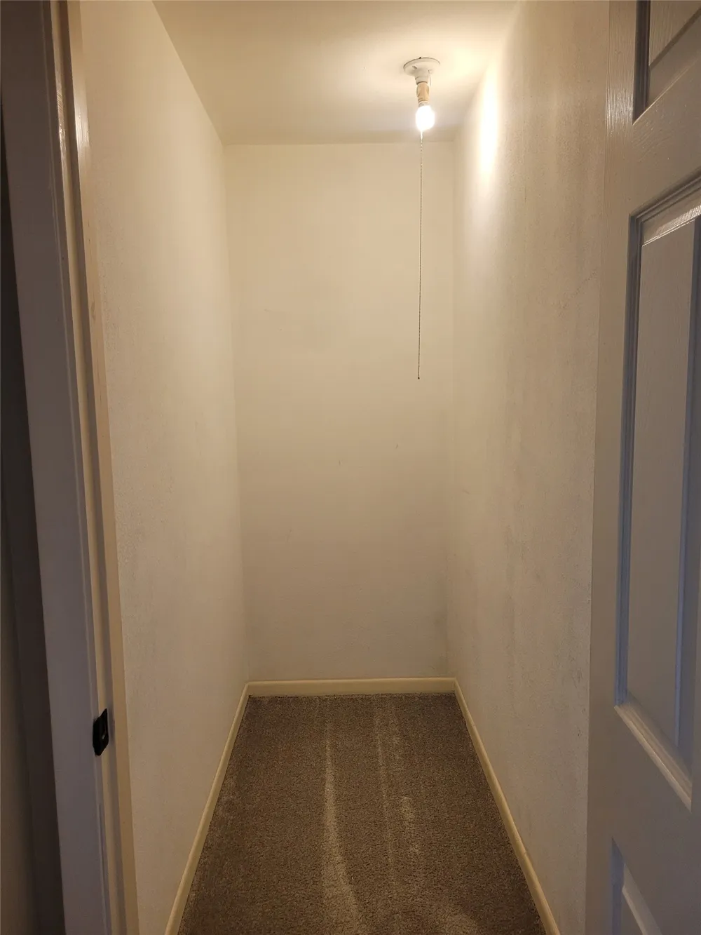 2840 HUBBARD Paris, TX 75460