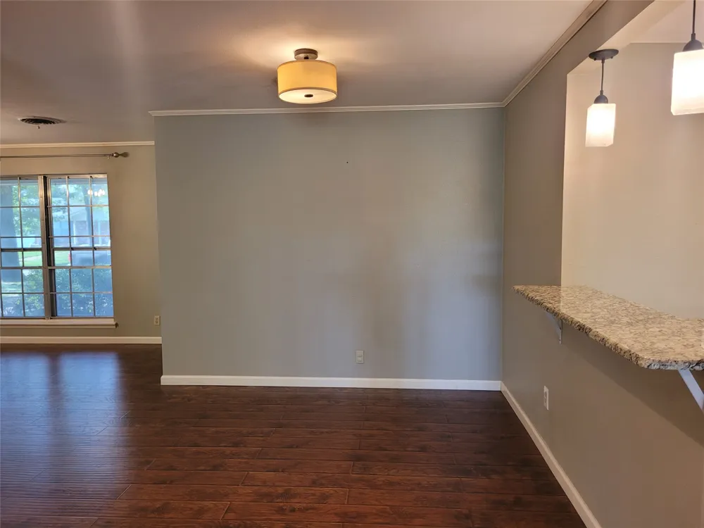 2840 HUBBARD Paris, TX 75460
