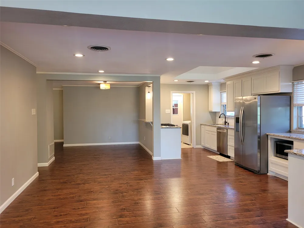 2840 HUBBARD Paris, TX 75460