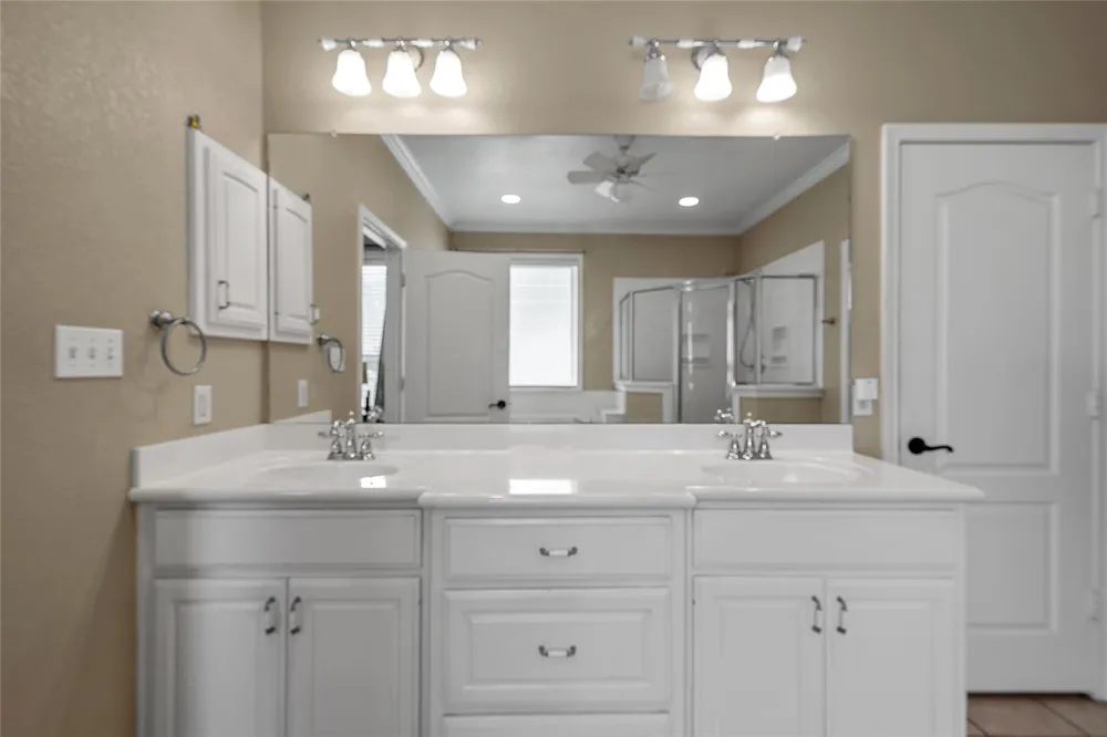 2765 Pleasant Run Road McGregor, TX 76657