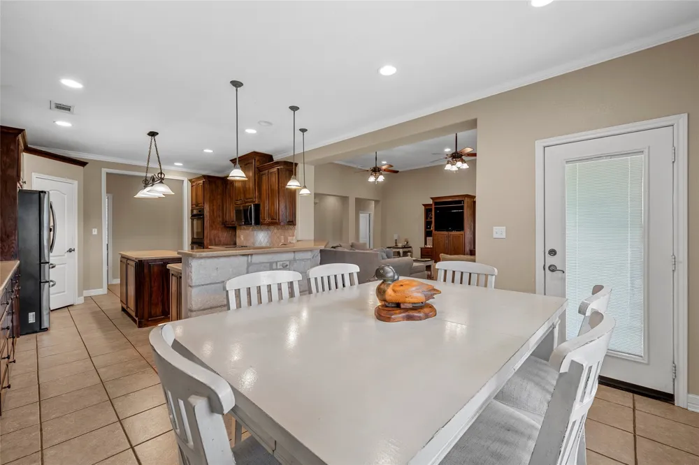 2765 Pleasant Run Road McGregor, TX 76657