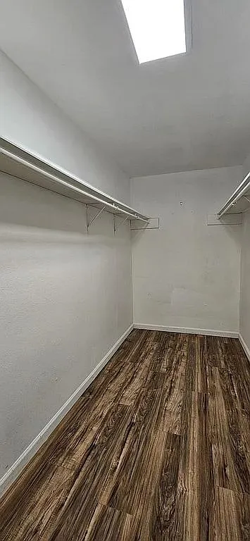 2100 Tanglewilde #167 Houston, TX 77063