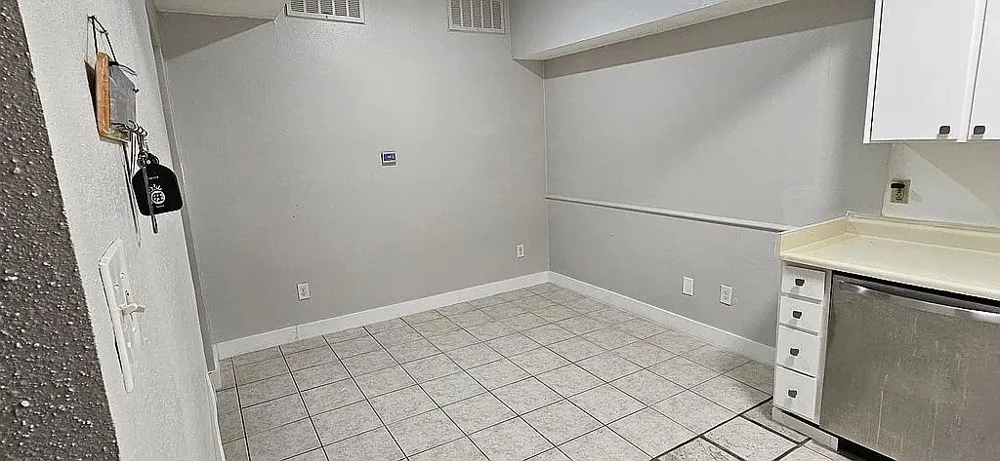 2100 Tanglewilde #167 Houston, TX 77063