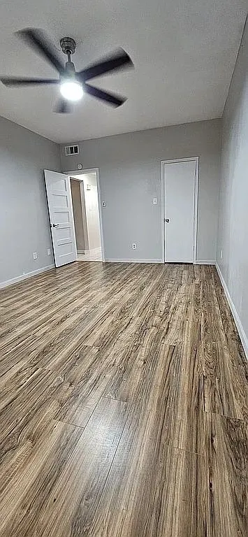 2100 Tanglewilde #167 Houston, TX 77063