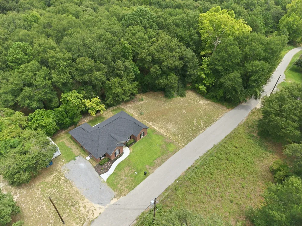 105 E Foggle Street Athens, TX 75751