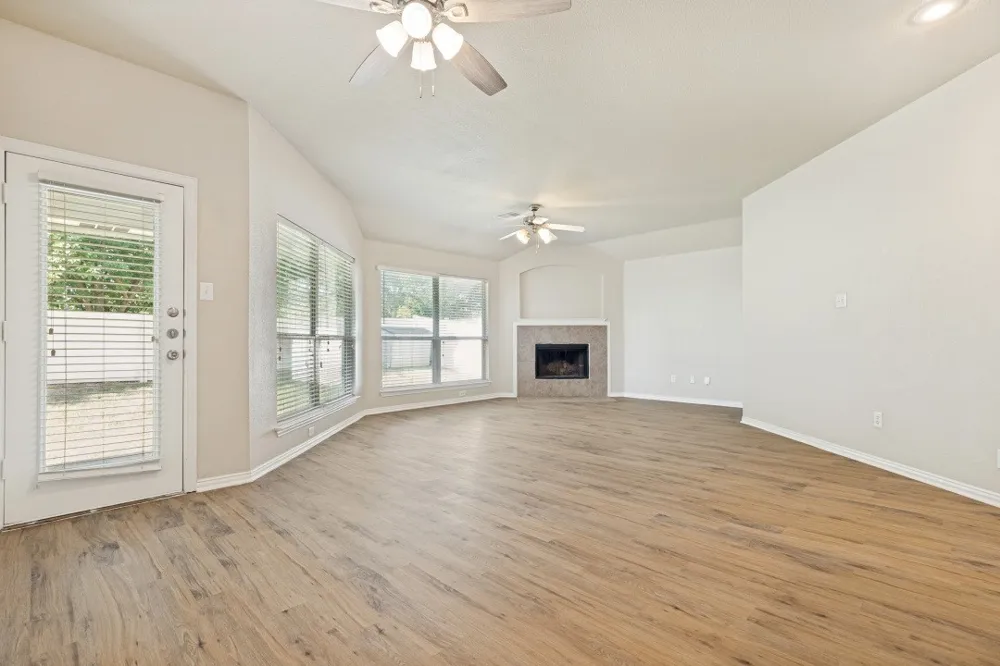 1504 Oakcrest Drive Providence Village, TX 76227