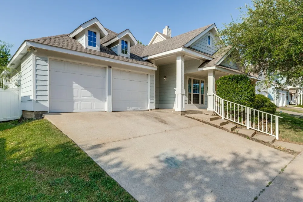 1504 Oakcrest Drive Providence Village, TX 76227