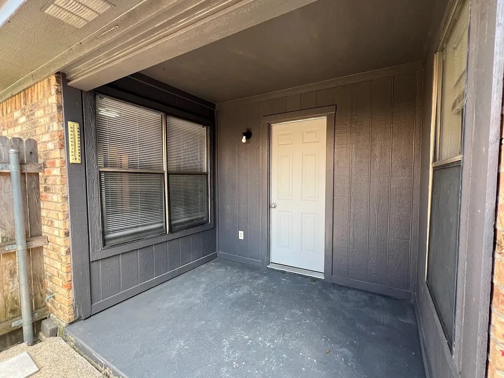 2408 Indigo Lane Arlington, TX 76015