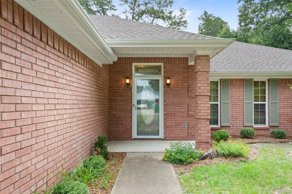 804 Canary Lane Fairfield, TX 75840