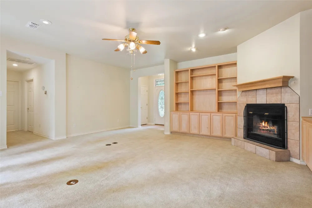 804 Canary Lane Fairfield, TX 75840