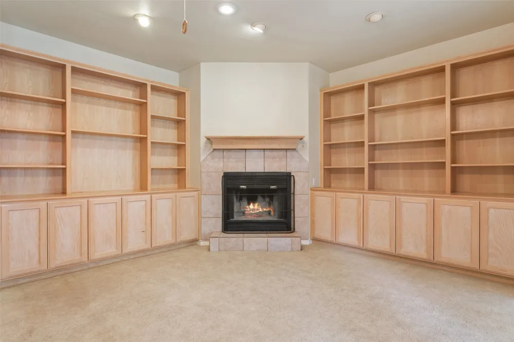 804 Canary Lane Fairfield, TX 75840