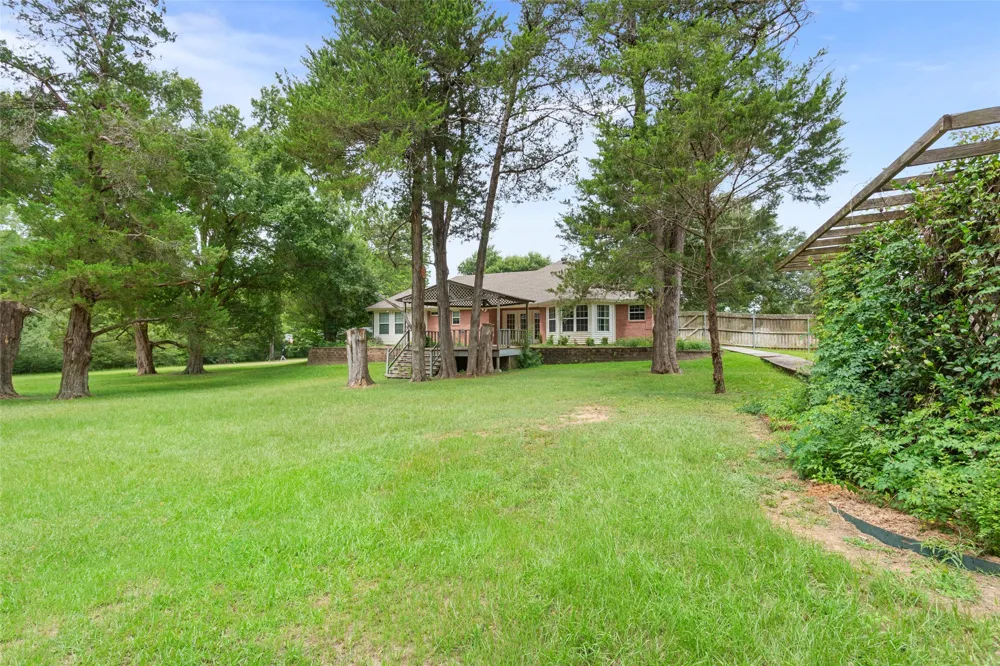 804 Canary Lane Fairfield, TX 75840