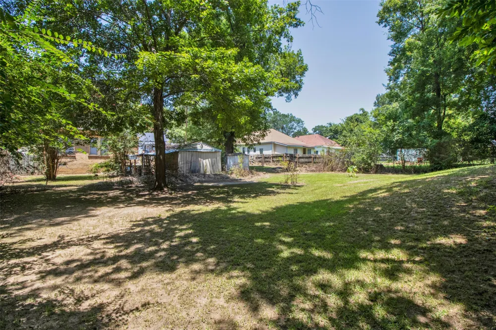 106 College Street Marshall, TX 75670