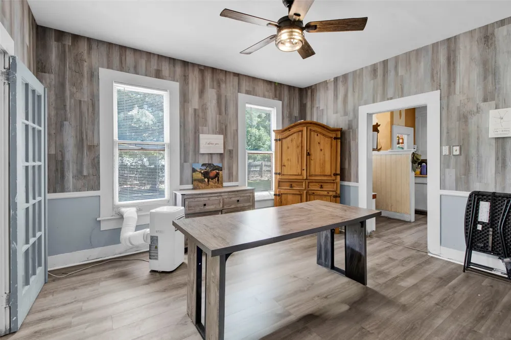 106 College Street Marshall, TX 75670